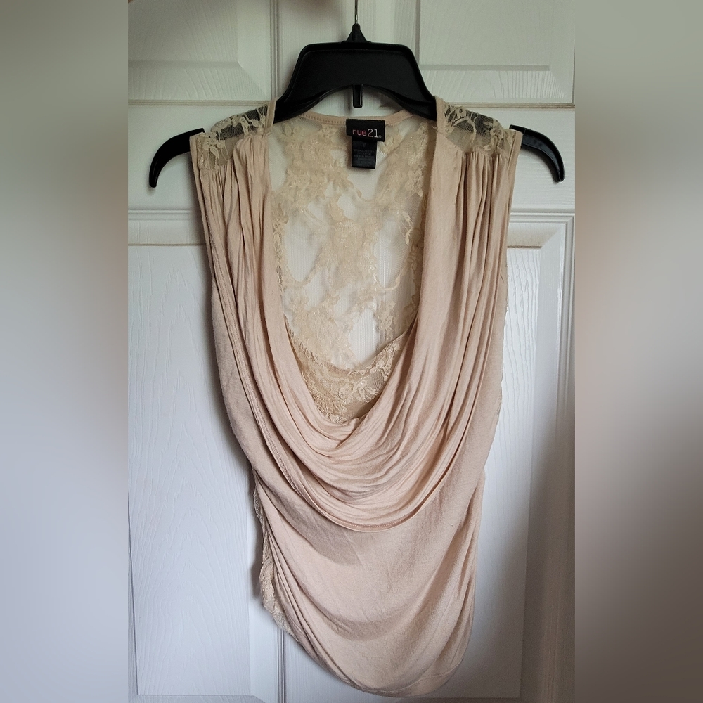 Medium Beige Rue 21 Lace Top